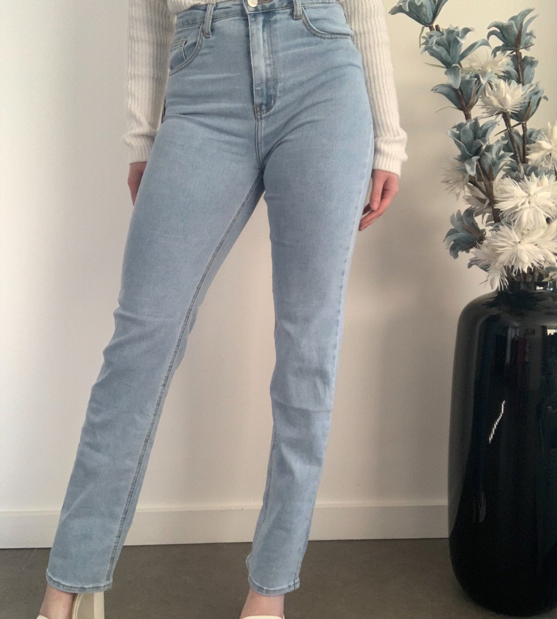 Straight-Isabel-Extralong-Jeans-7