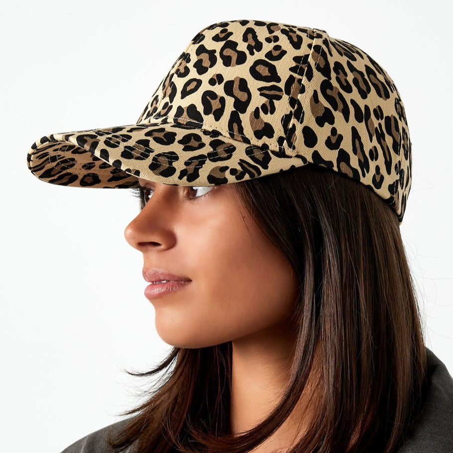 panter-print-cap-bruin